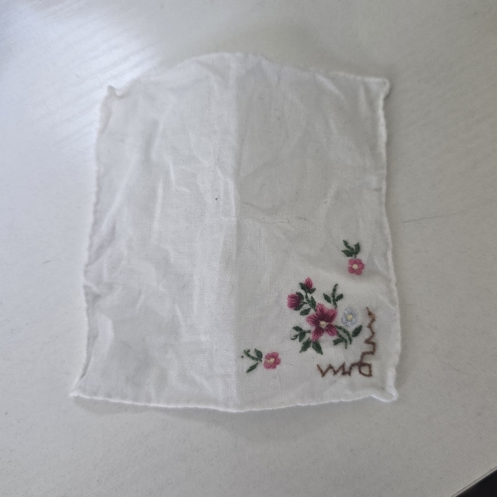 American Girl | Doll Samantha's Embroidered Handkerchief
